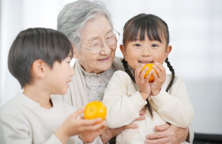 高齢者　子ども
